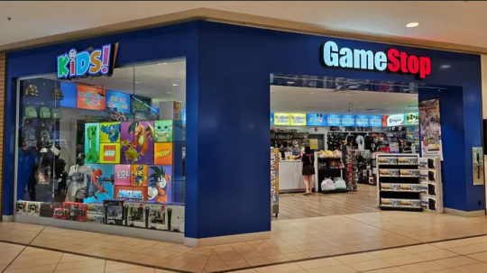 游戏零售商GameStop Q3财报：销售额降低但损失减少(图1)